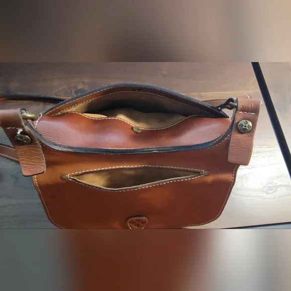Patricia Nash London Saddle Crossbody Bag In Heritage Tan - Picture 4 of 8